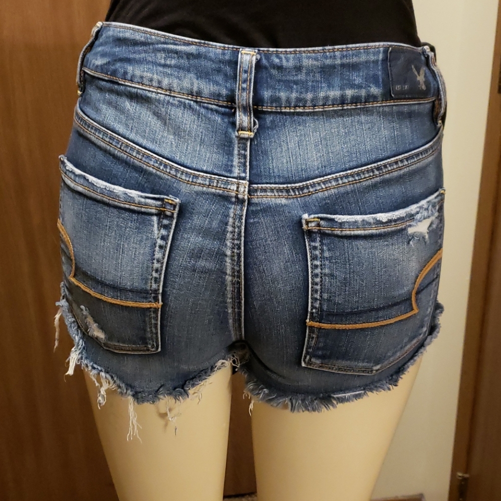 American Eagle Hi-Rise Shortie